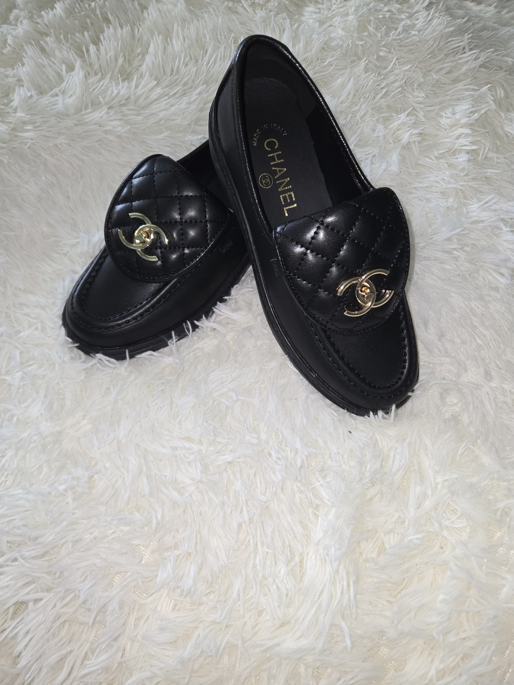 CHANEL Loafers With Black Gift Box - Picture 5 of 8